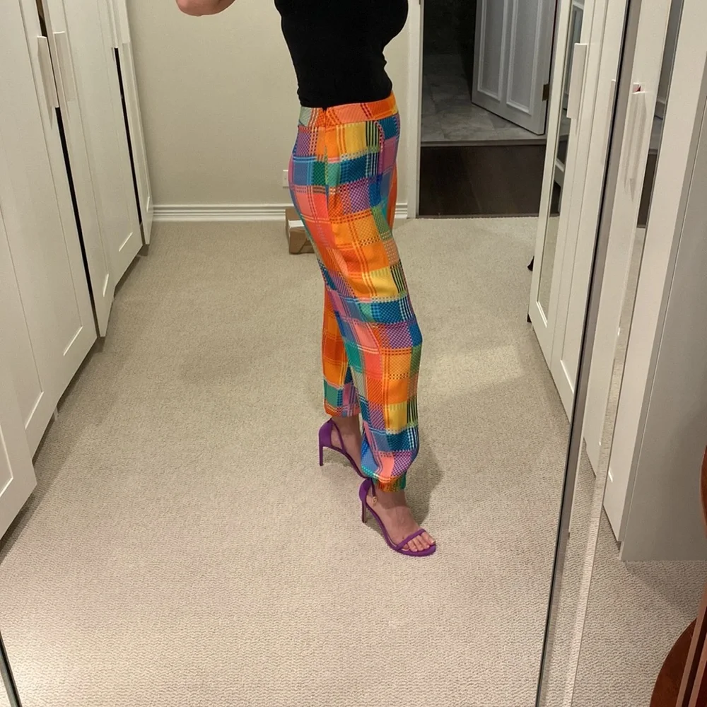 Farm Rio Woven Joggers - Picture 3 of 5